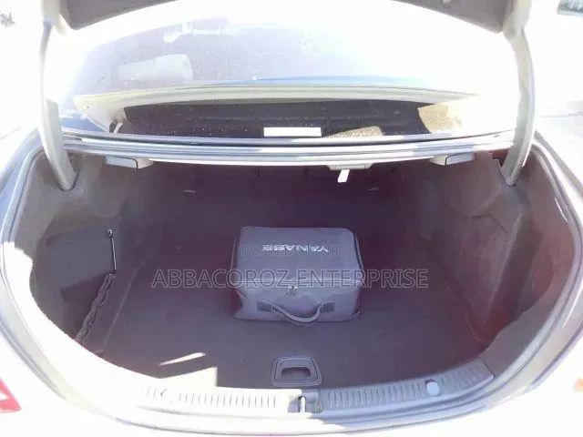 Mercedes-Benz E230 2020 White