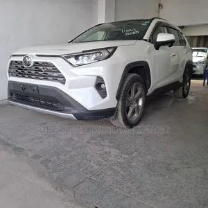 Toyota RAV4 Limited AWD 2019 White