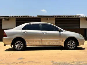 Toyota Corolla 2005 Silver