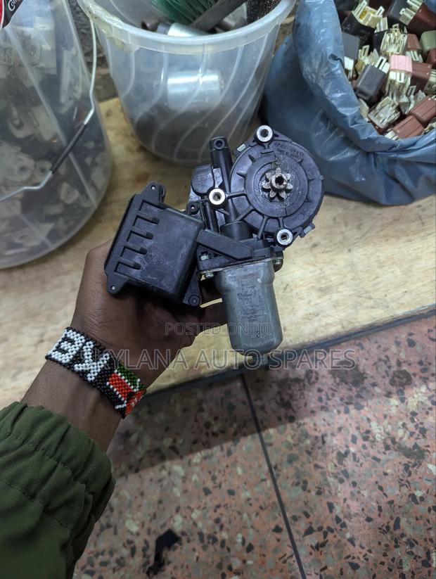 Axio Window Motor - thumbnail 2
