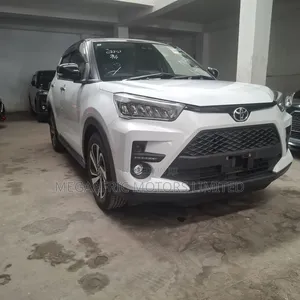 Toyota Raize 1.0 AWD 2020 White