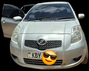 Toyota Vitz 1.0 FWD 5dr 2007 Silver
