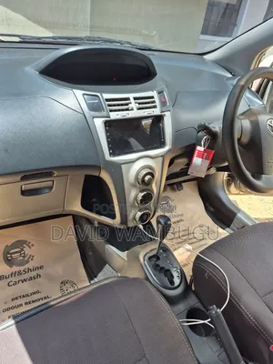 Toyota Vitz 1.0 FWD 5dr 2007 Silver