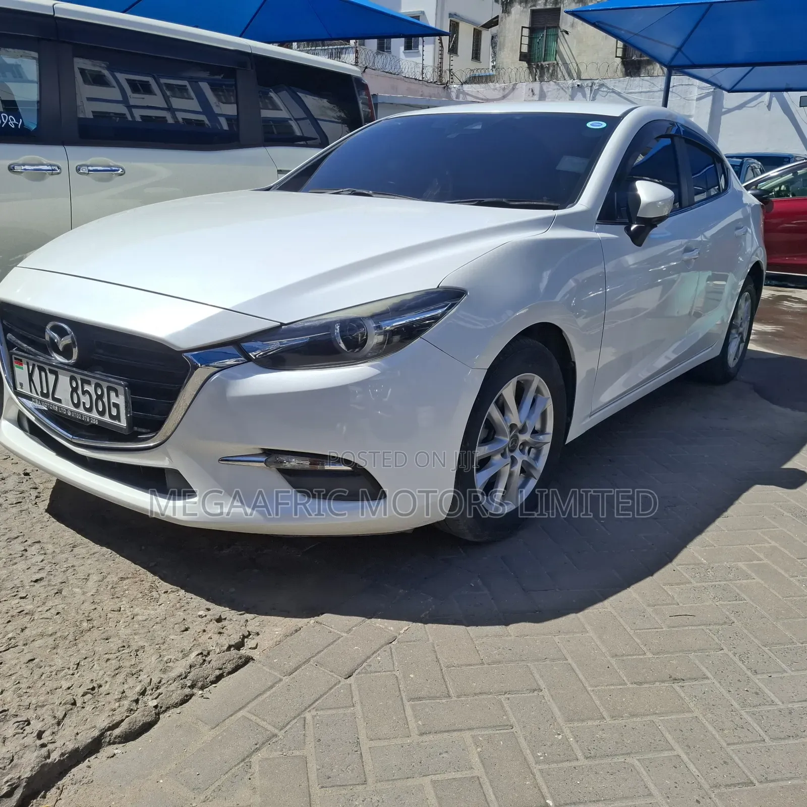 Mazda Axela 2018 White