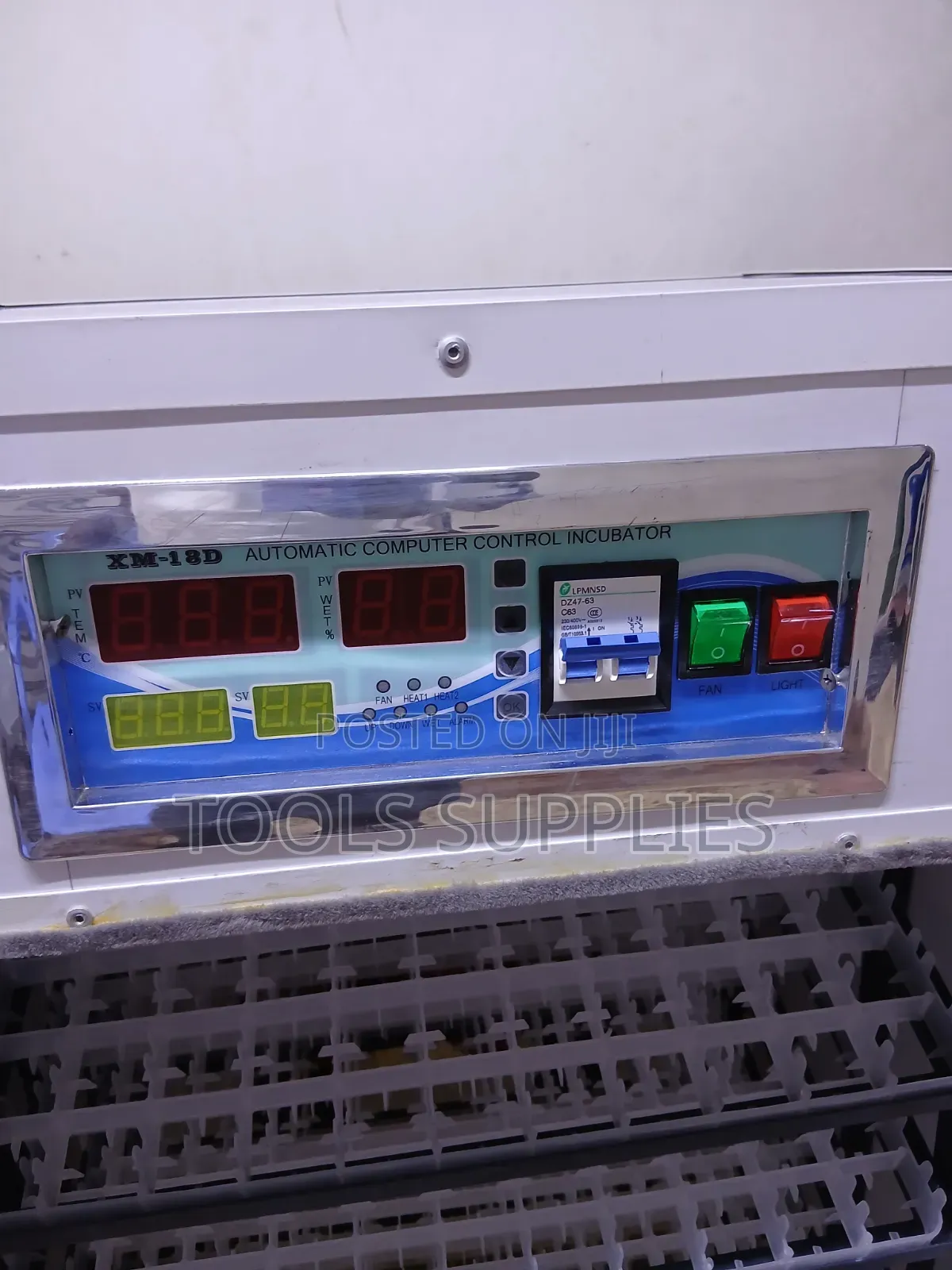 Eggs Incubator 528 Eggs Capacity