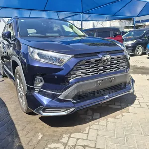 Toyota RAV4 Limited AWD 2020 Blue