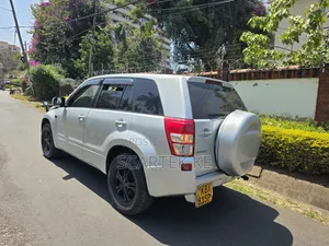 Suzuki Escudo 2006 Silver