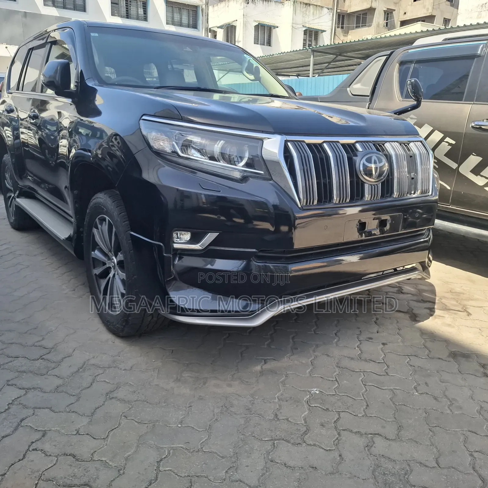 Toyota Land Cruiser Prado 2.8 2019 Black