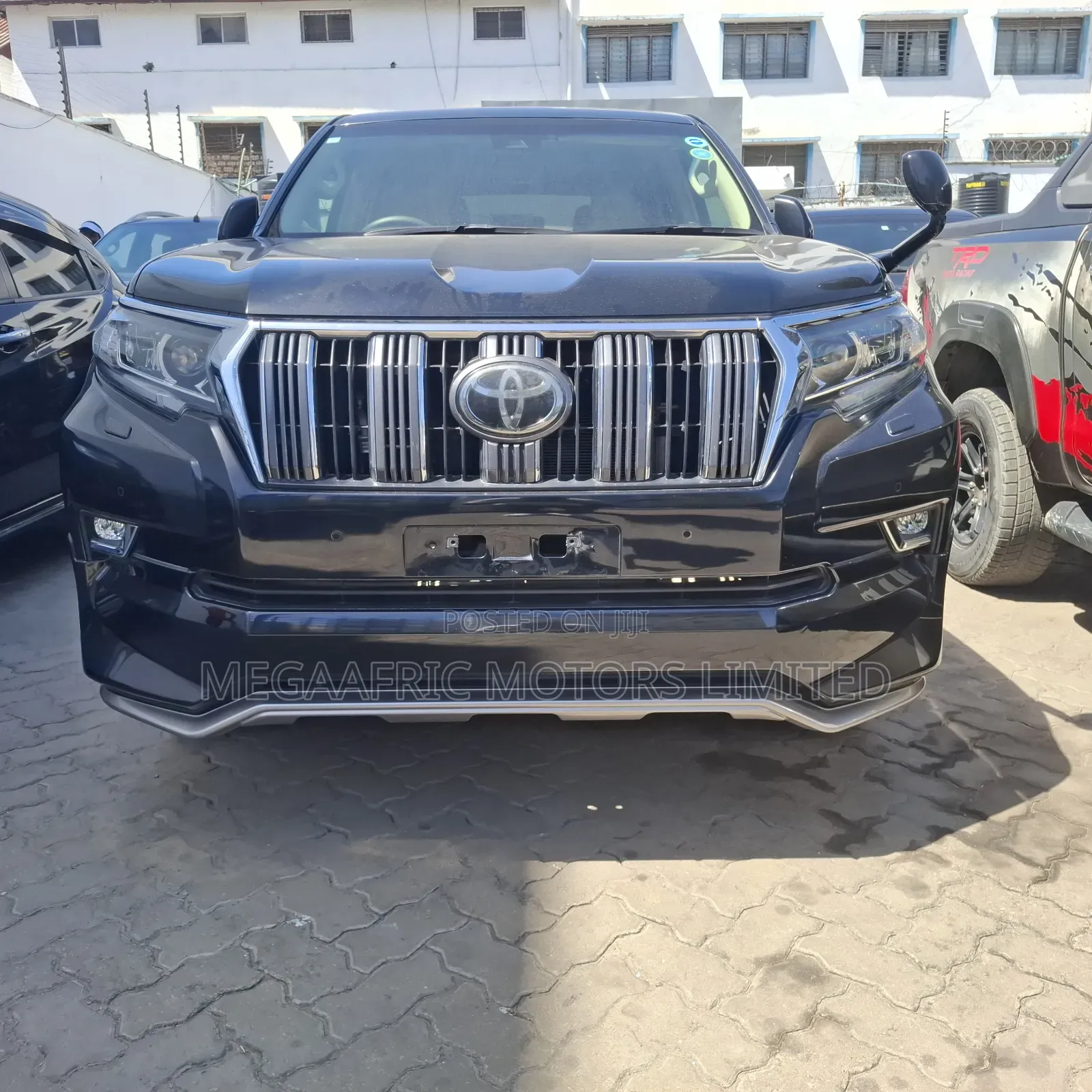 Toyota Land Cruiser Prado 2.8 2019 Black