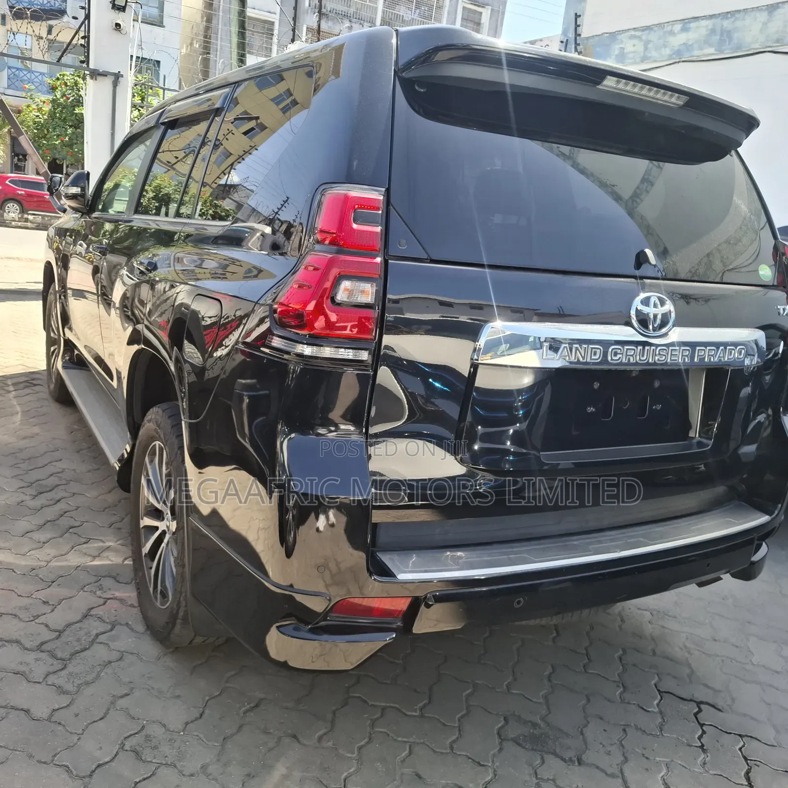 Toyota Land Cruiser Prado 2.8 2019 Black