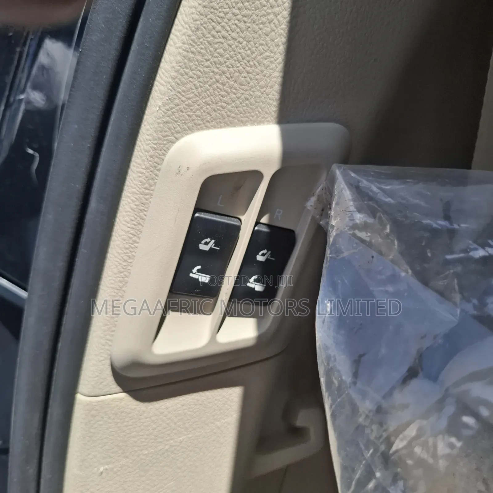 Toyota Land Cruiser Prado 2.8 2019 Black