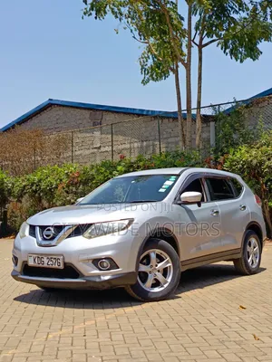 Nissan X-Trail 2014 Silver