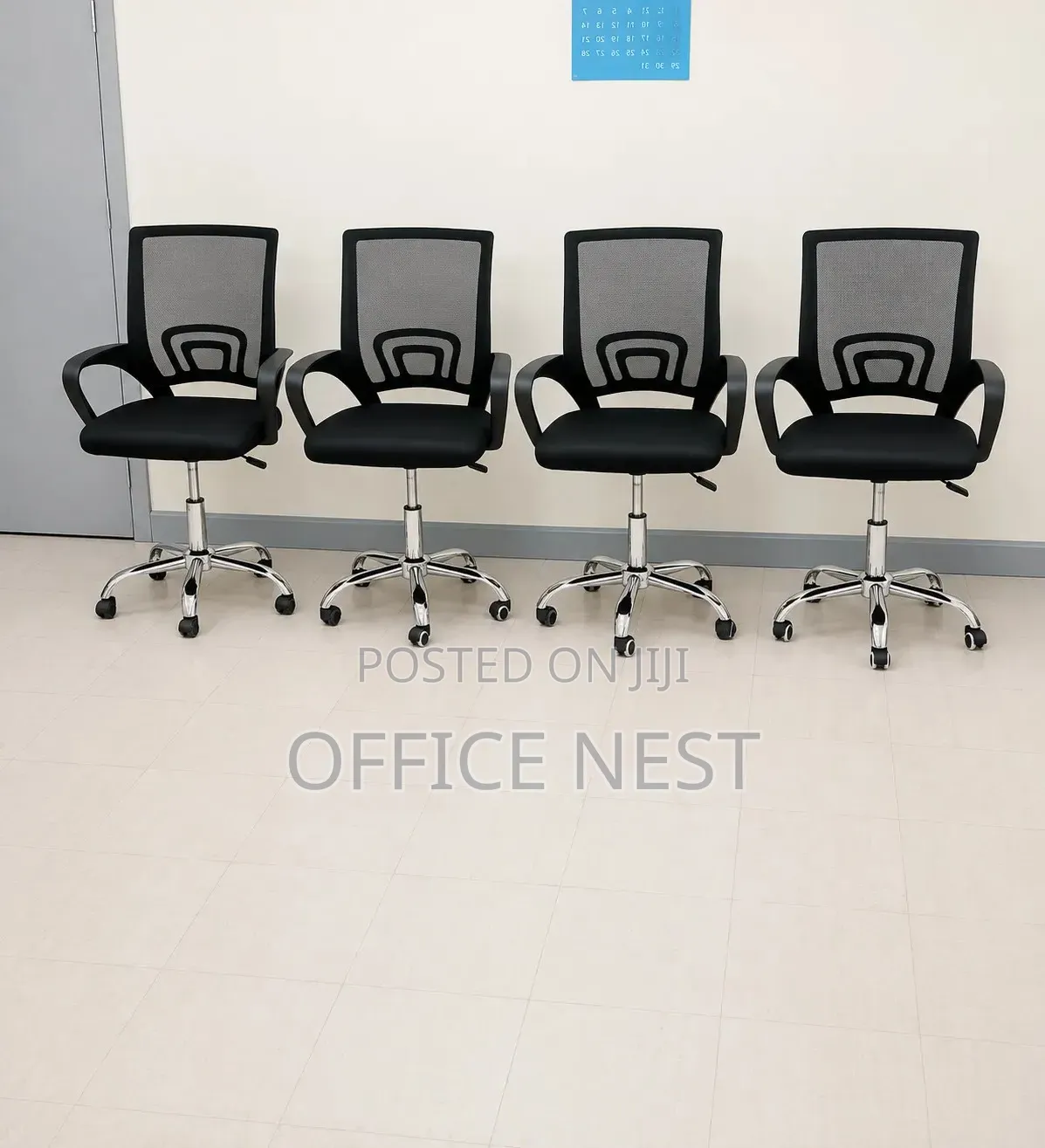 Ergonomic Swivel Chair With Chrome Base