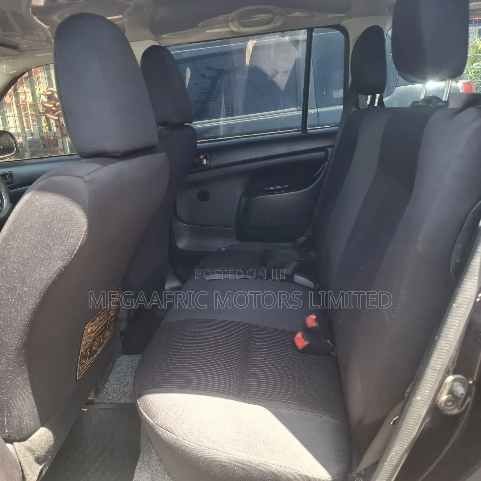 Toyota Probox 1.5 DX Comfort 2WD 2017 Maroon
