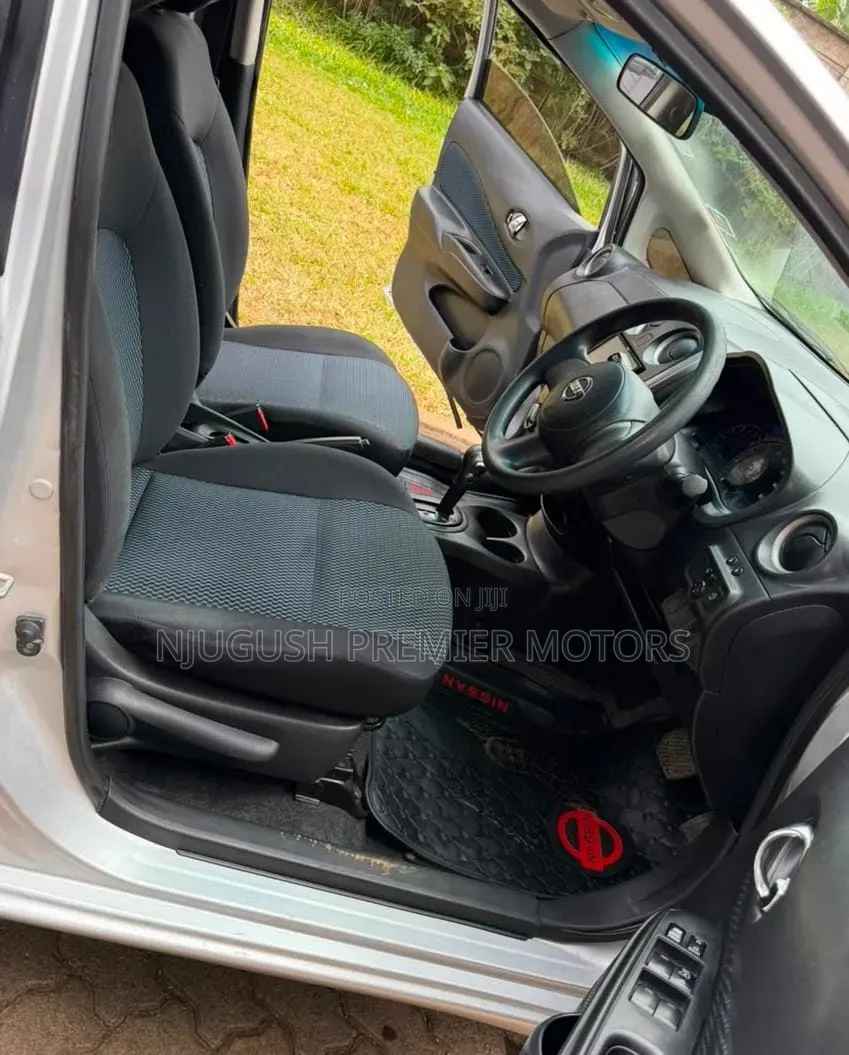 Nissan Note 2012 Silver