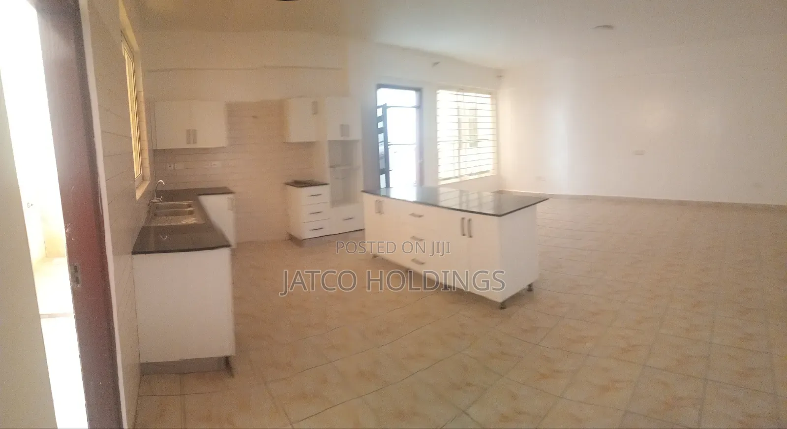 4bdrm Apartment in Parklands for rent