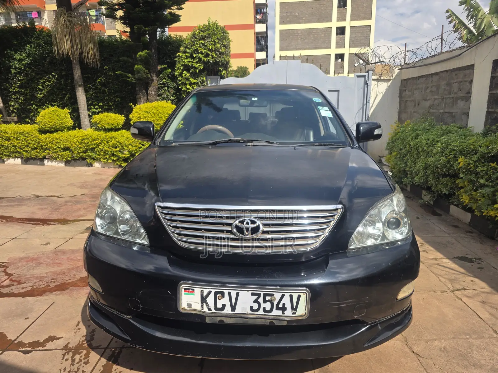 Toyota Harrier 2.4 2012 Black