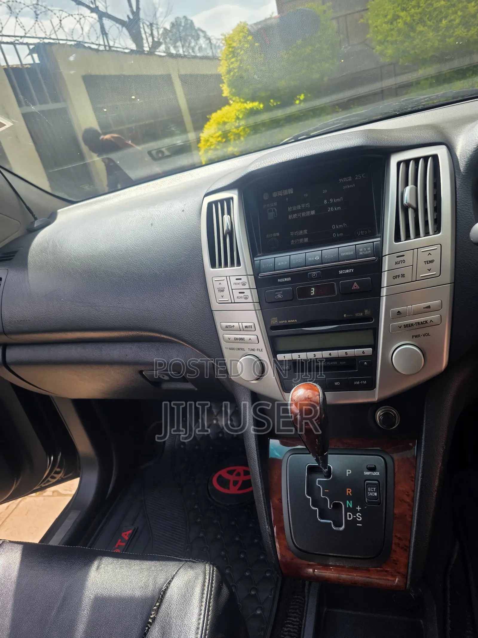 Toyota Harrier 2.4 2012 Black