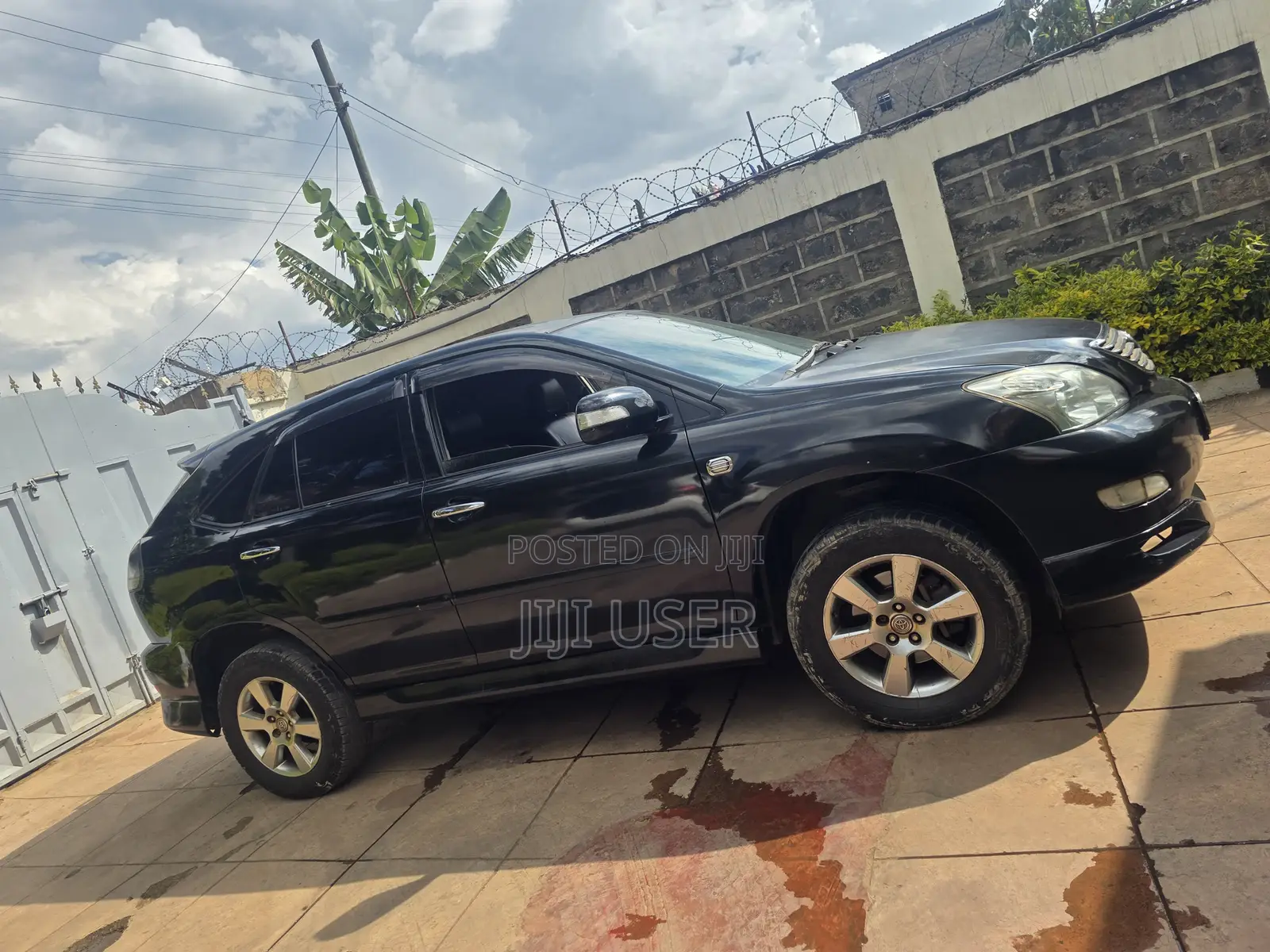 Toyota Harrier 2.4 2012 Black