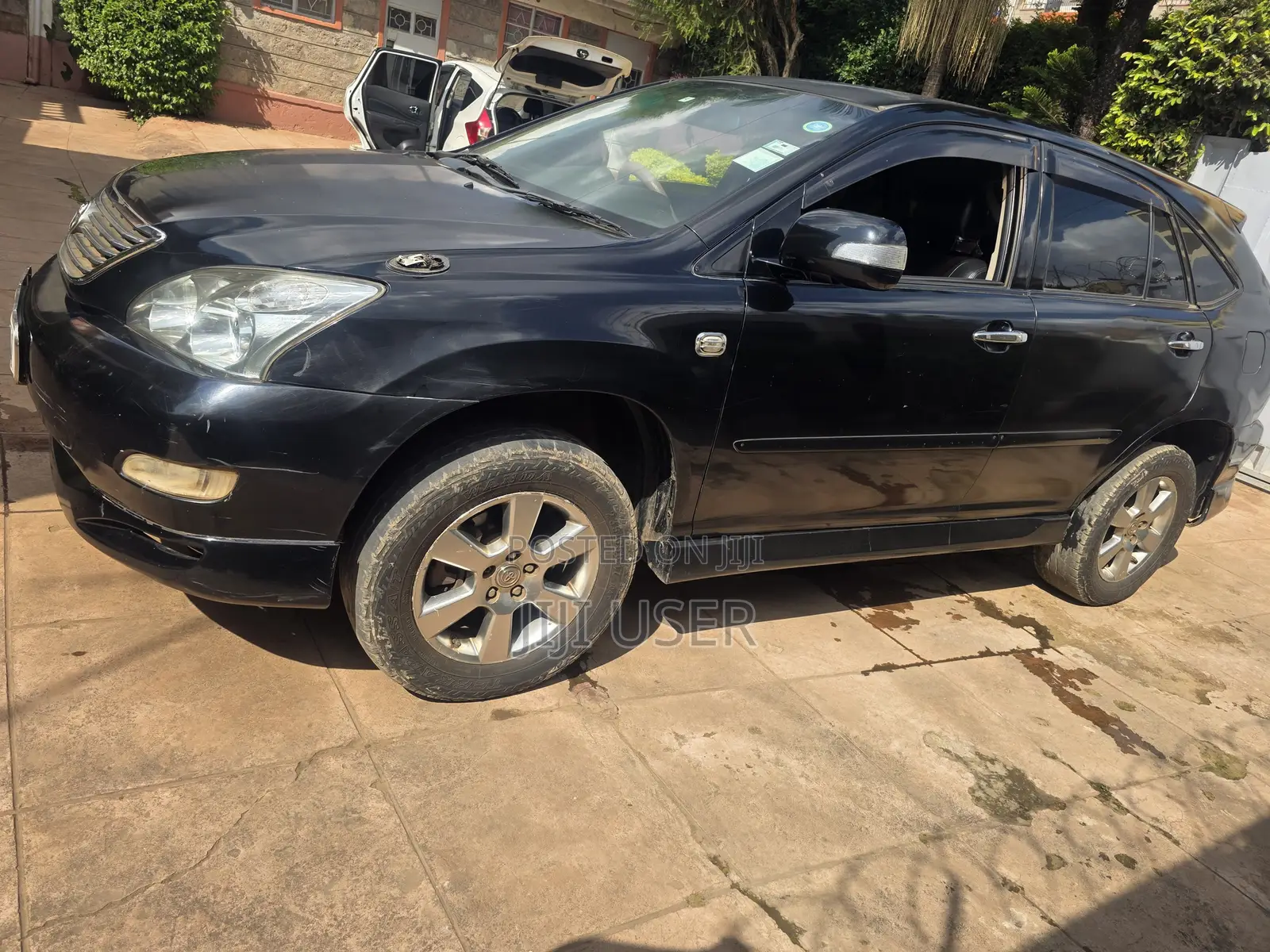 Toyota Harrier 2.4 2012 Black