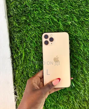 Apple iPhone 11 Pro Max 64 GB Gold