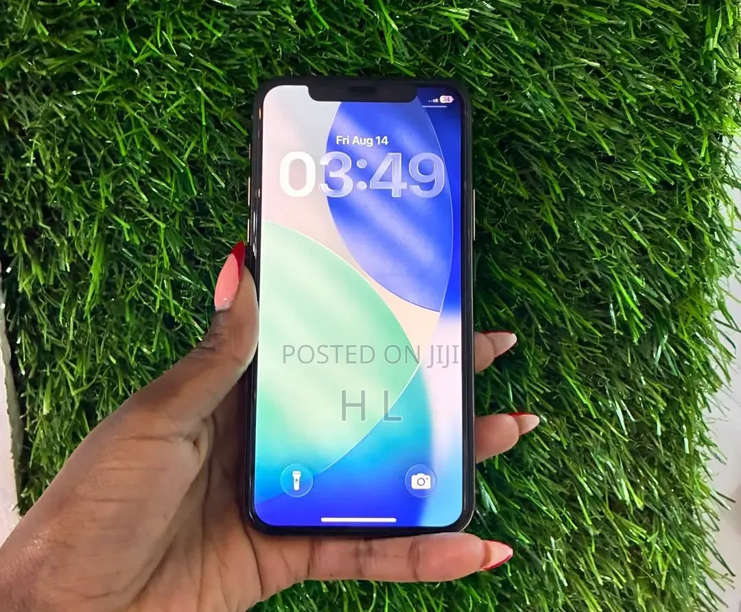 Apple iPhone 11 Pro Max 64 GB Gold