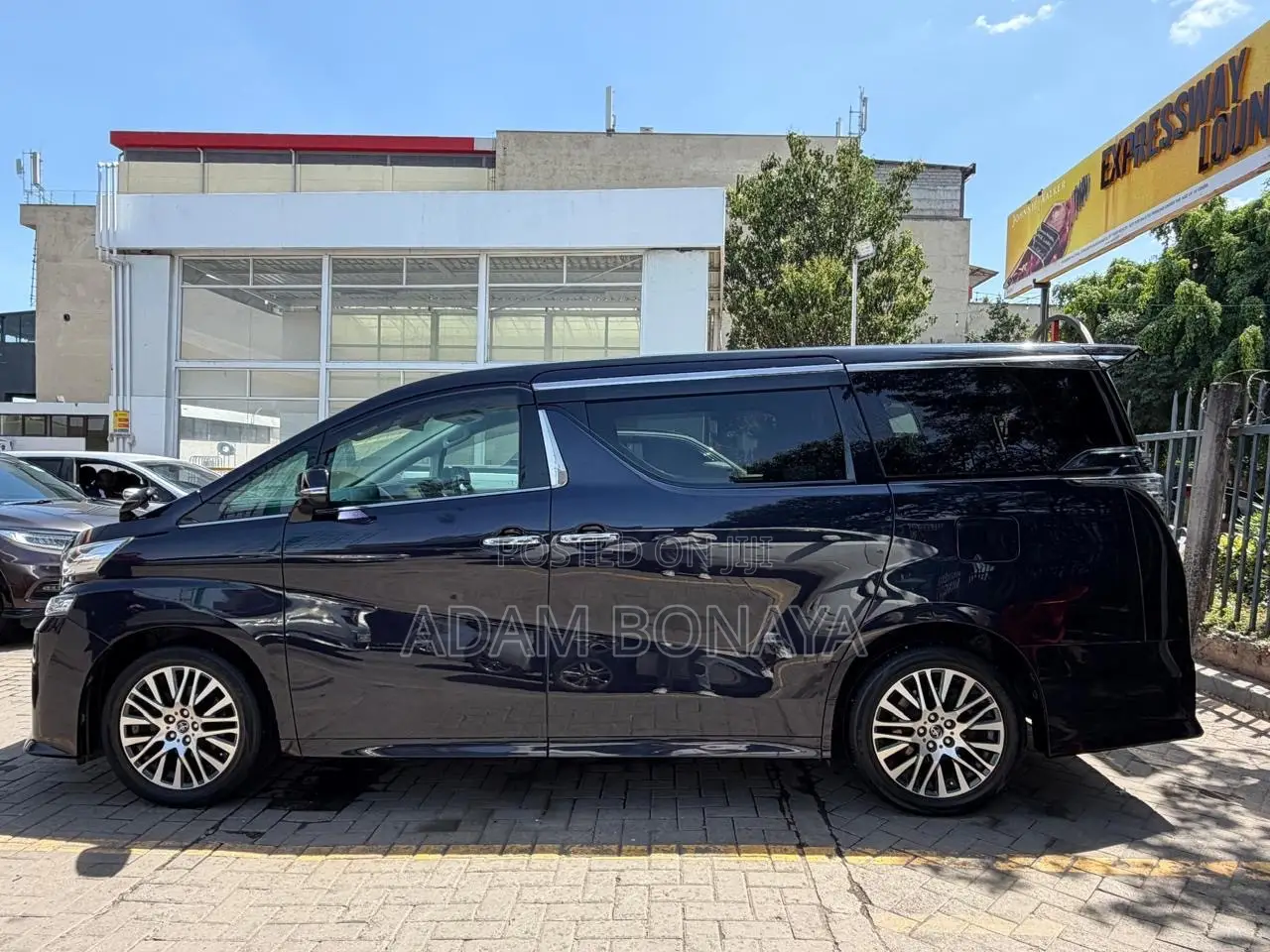 Toyota Vellfire Hybrid Executive Lounge 2015 Blue