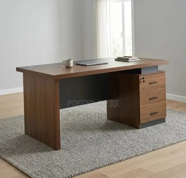 1.4 Meters Executive Office Desk : Modern Office Staff Desk