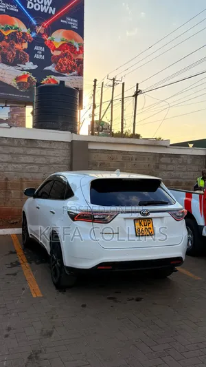 Toyota Harrier 2.0 2017 White