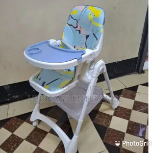 Adjustable Baby Feeding Chair With Manual Swing
