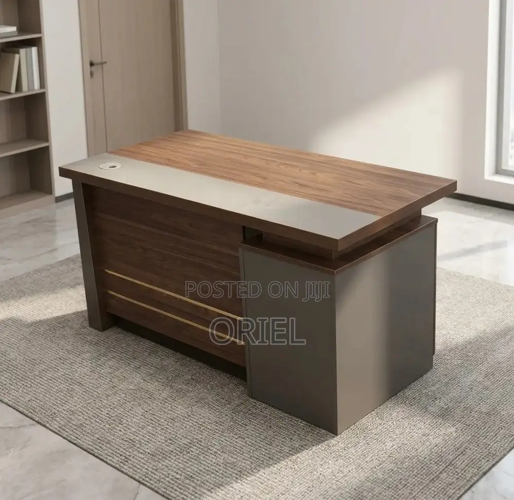 1.4 Meters Executive Office Desk : Modern Office Staff Desk