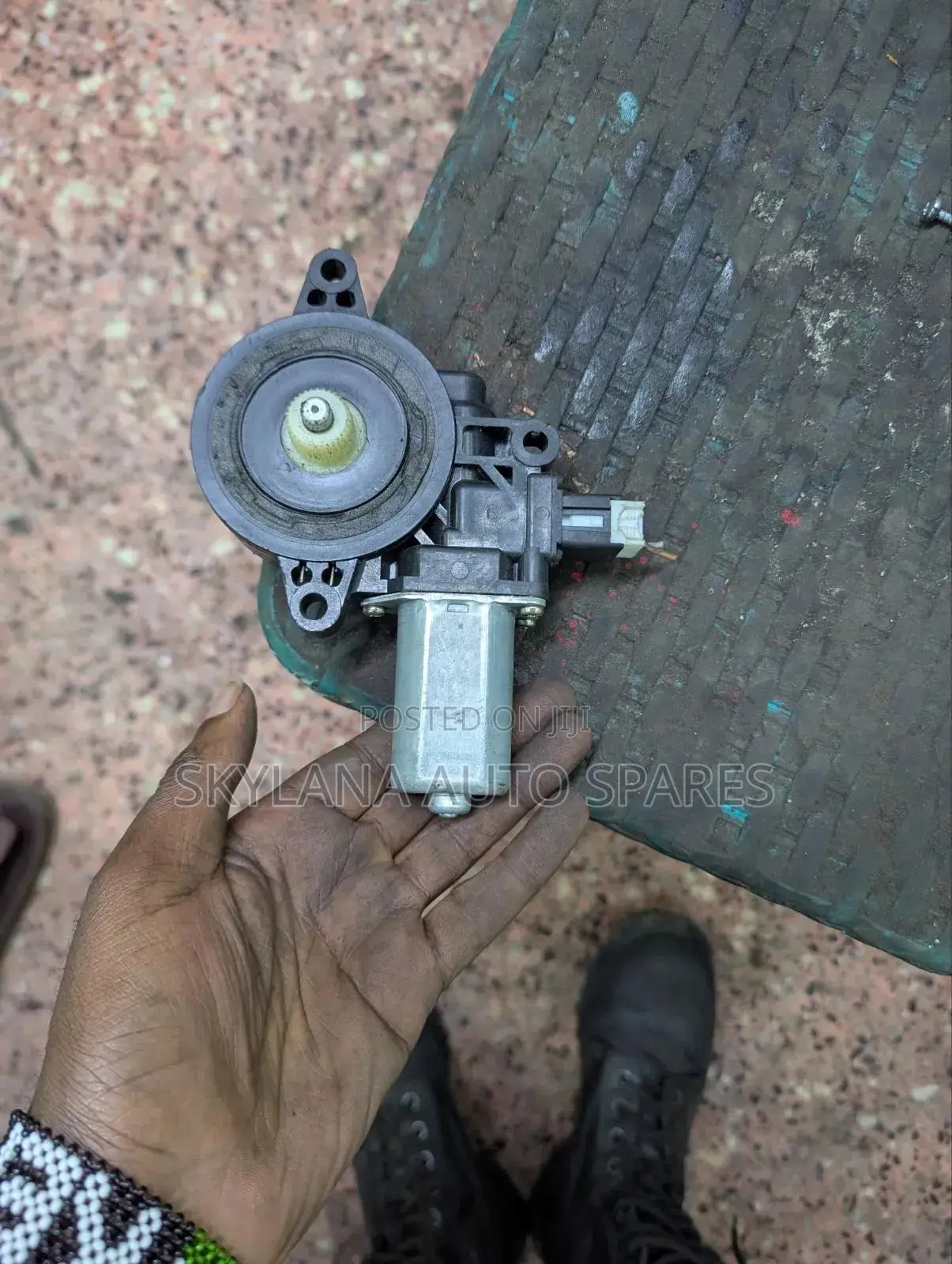 Mazda Demio Window Motor
