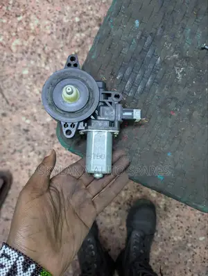 Mazda Demio Window Motor