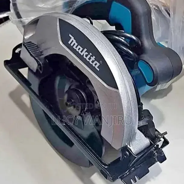 New Makita 7" Circular Saw/ Makita(1400) Watts Circular Saw