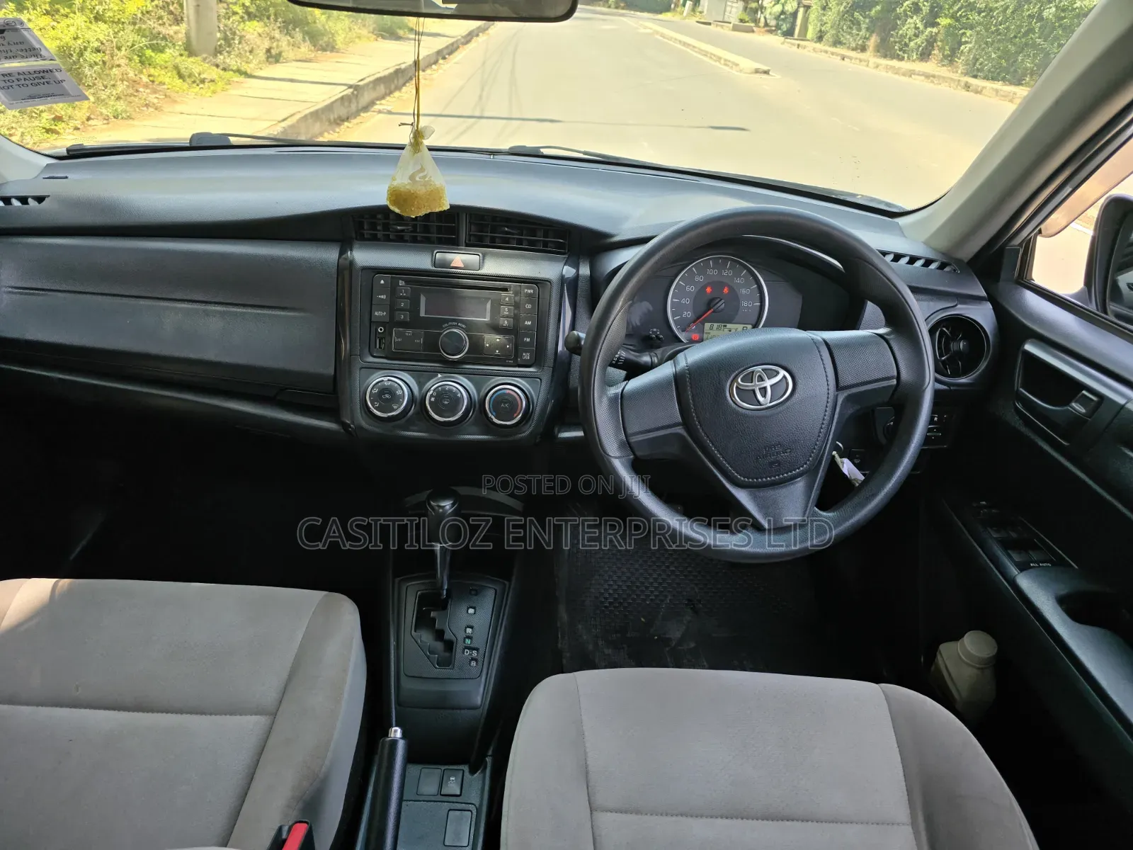 Toyota Axio 1.5 G 2WD 2014 Silver