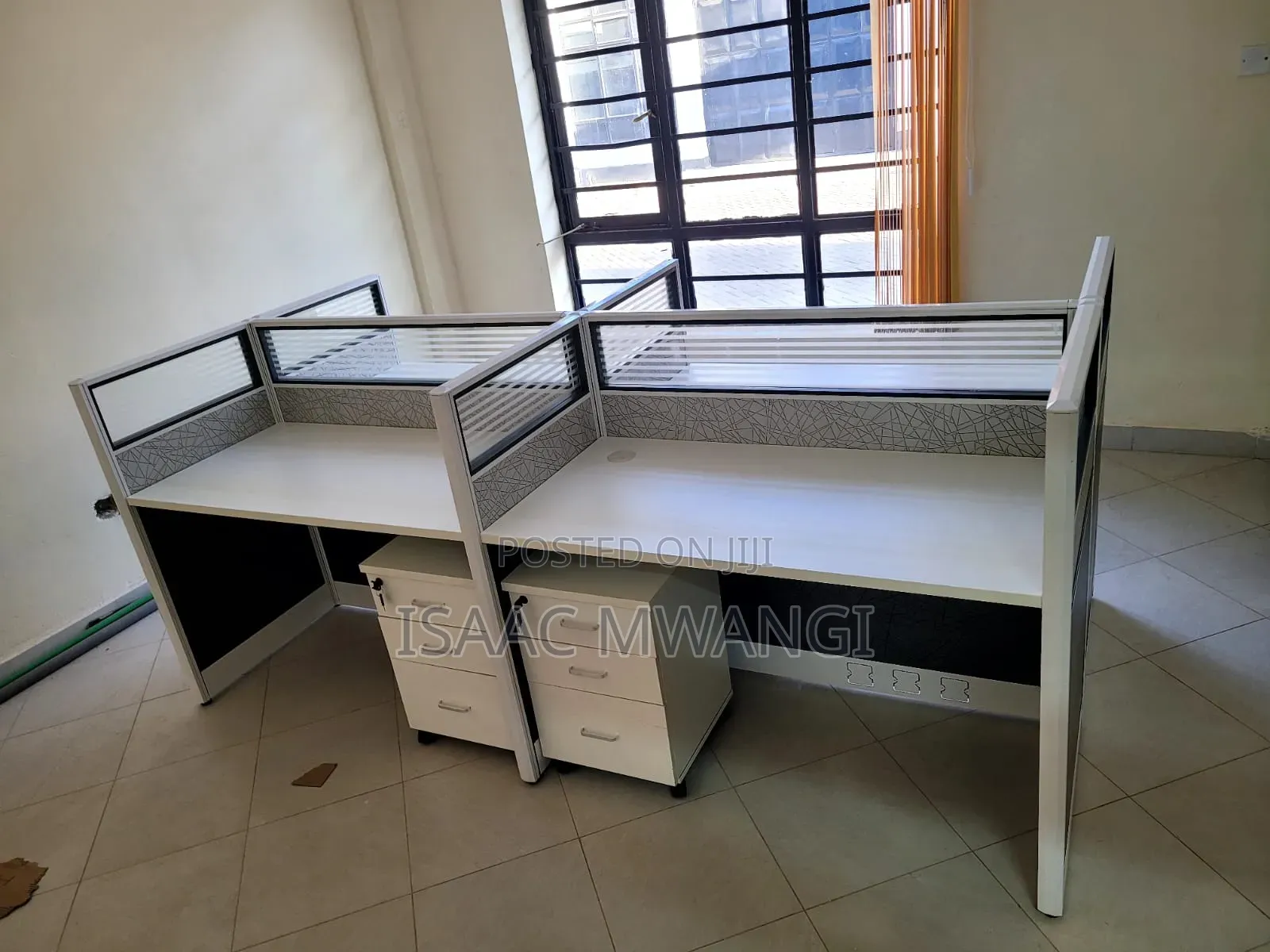 Modern Office Workstation Desk With Partitions Storage Drawers