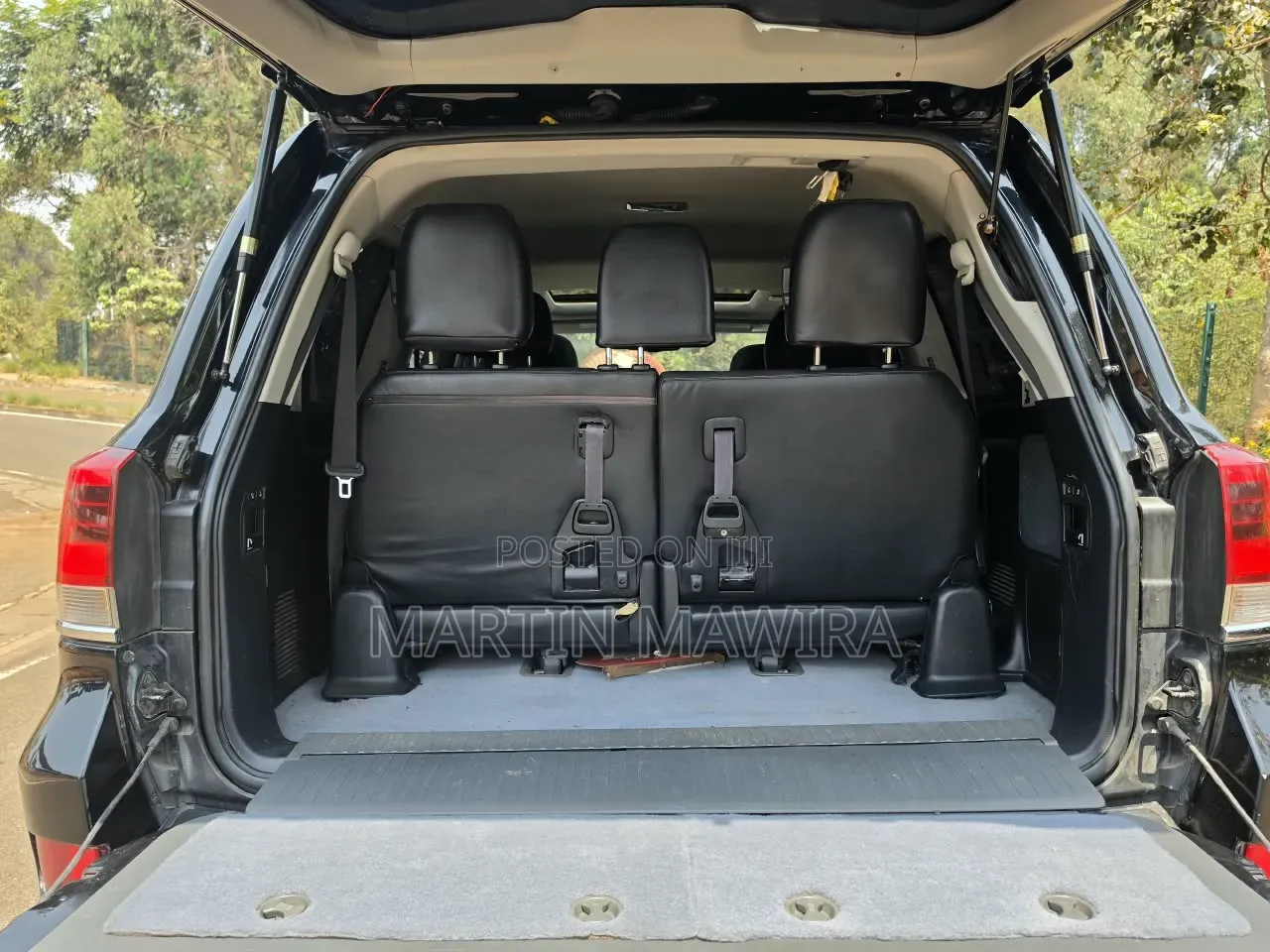 Toyota Land Cruiser Prado 2011 Black