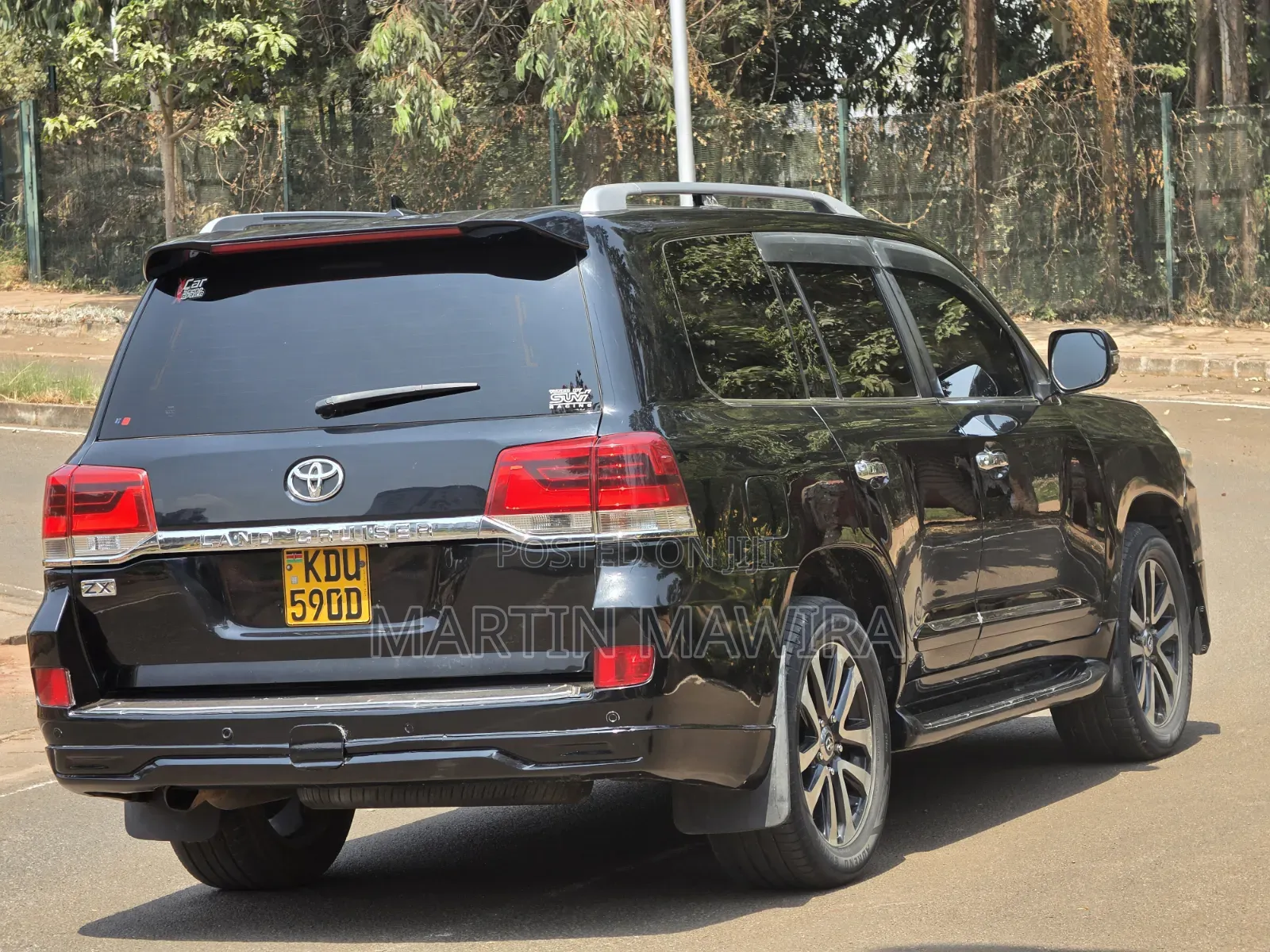 Toyota Land Cruiser Prado 2011 Black