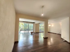 5bdrm Townhouse / Terrace in Spring Valley for rent