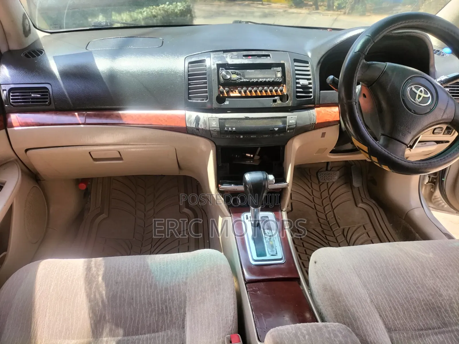 Toyota Premio 2004 Silver