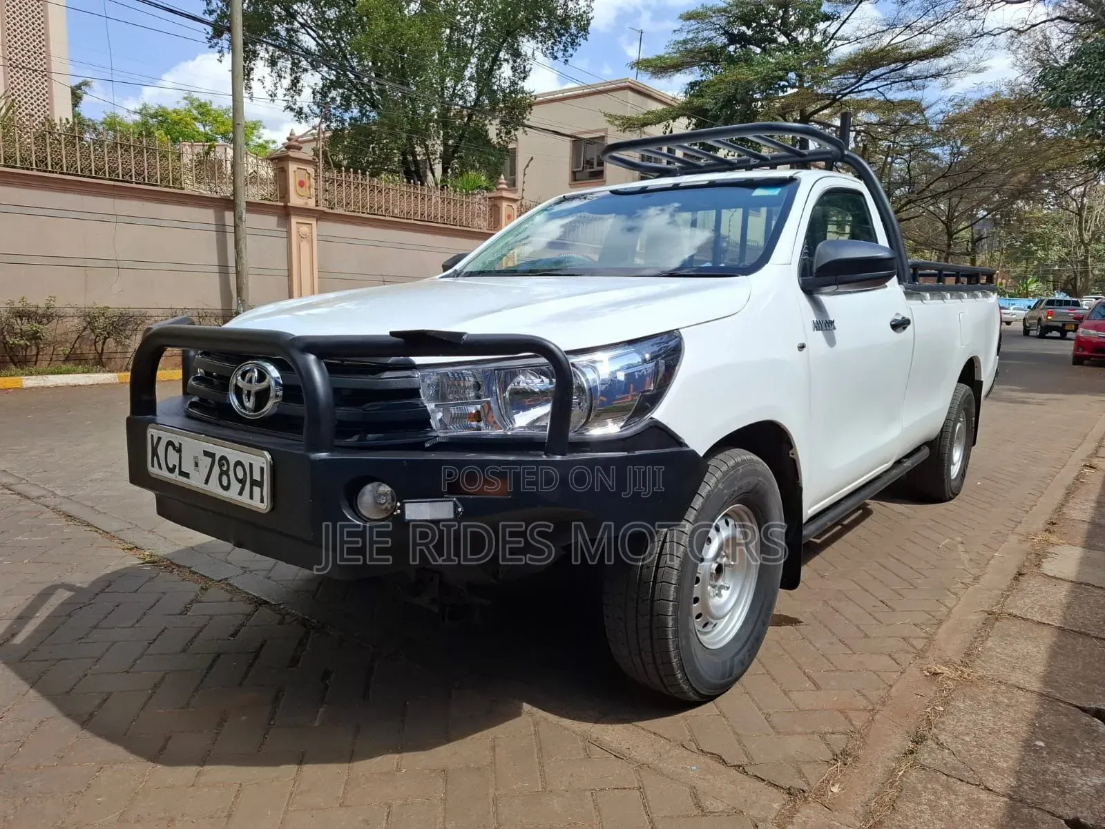 Toyota Hilux Revo Single Cab Deisel 2.4 RWD 2017 White