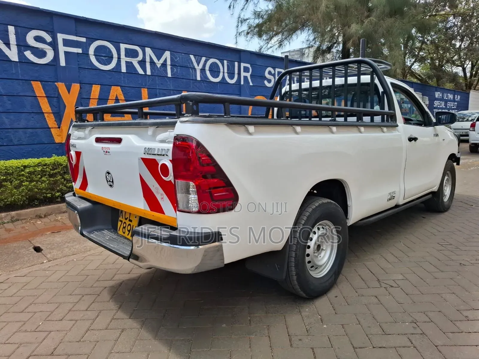 Toyota Hilux Revo Single Cab Deisel 2.4 RWD 2017 White