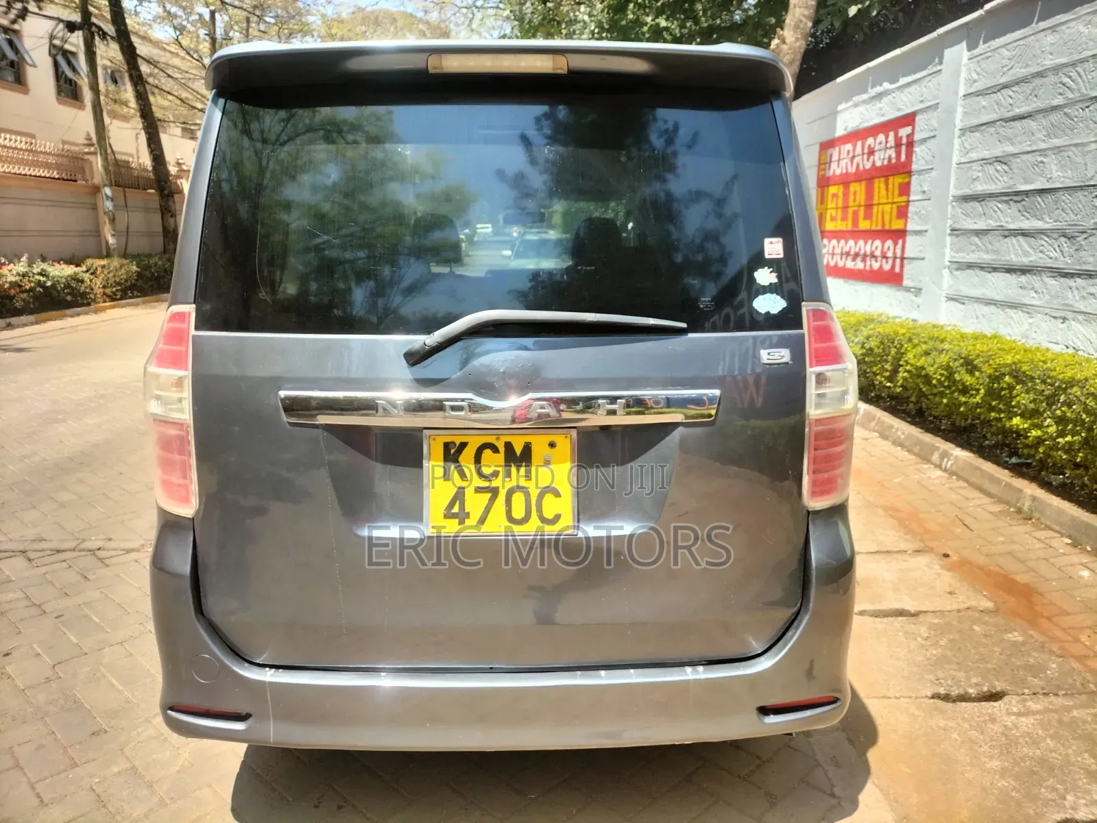 Toyota Noah 2010 Black