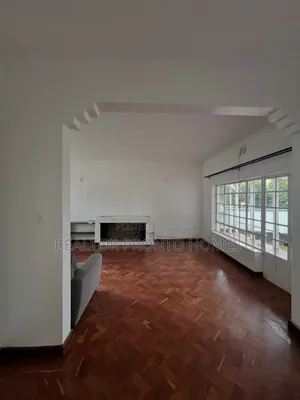 3bdrm Bungalow in Lavington, Muthangari for rent