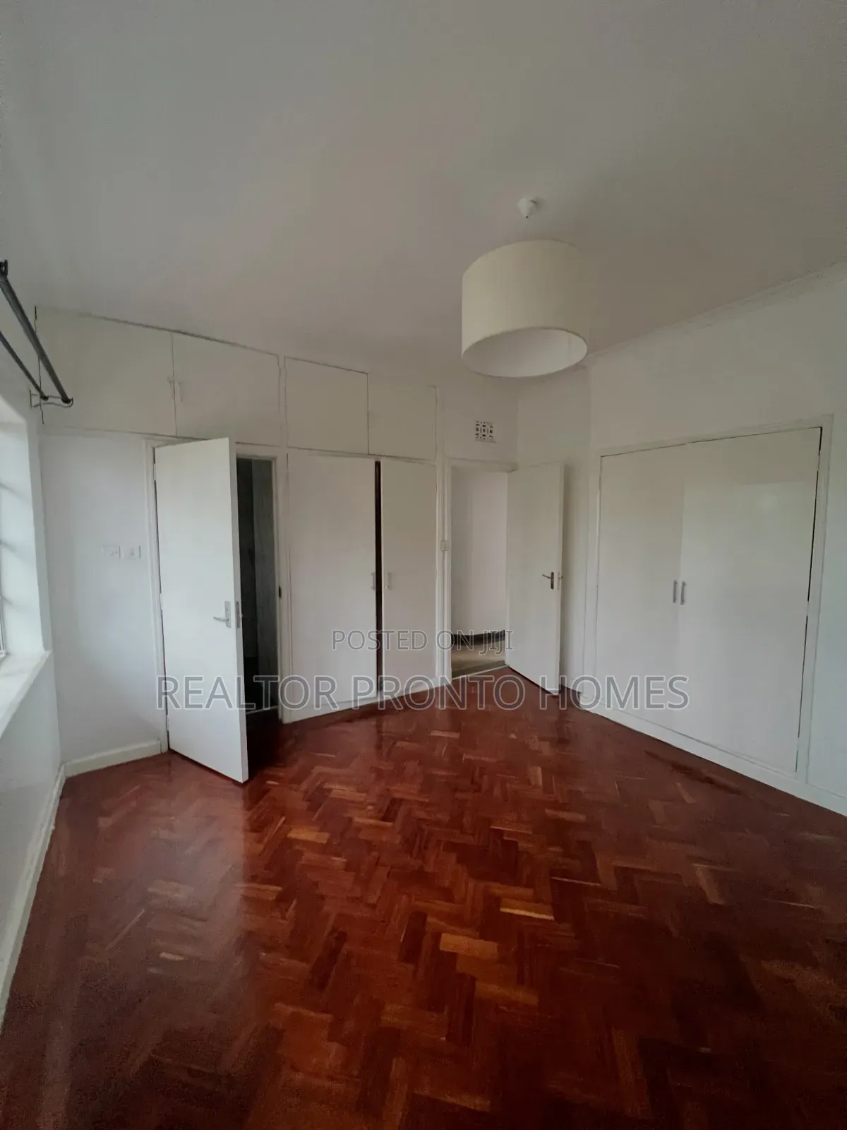 3bdrm Bungalow in Lavington, Muthangari for rent