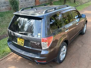 Subaru Forester 2010 Black