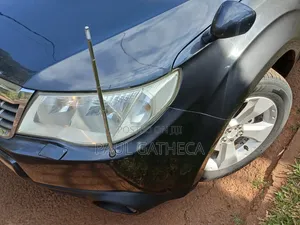 Subaru Forester 2010 Black