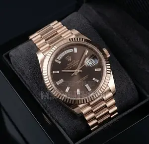 Rolex Day-Date in 18ct Everose Gold.
