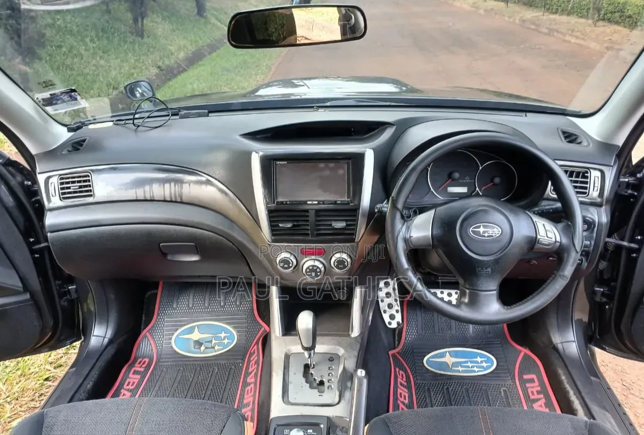 Subaru Forester 2010 Black