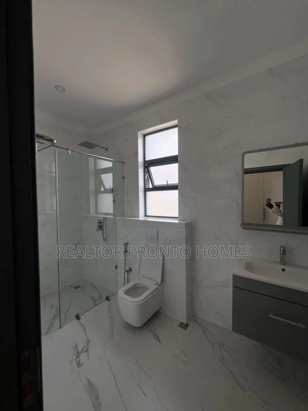 4bdrm Townhouse/Terrace in Ongata Rongai, Maasai Lodge for sale